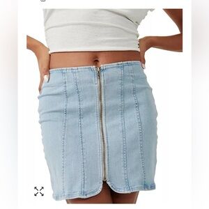 NWT Free People Women's Layla Denim Zip-Front Mini Skirt